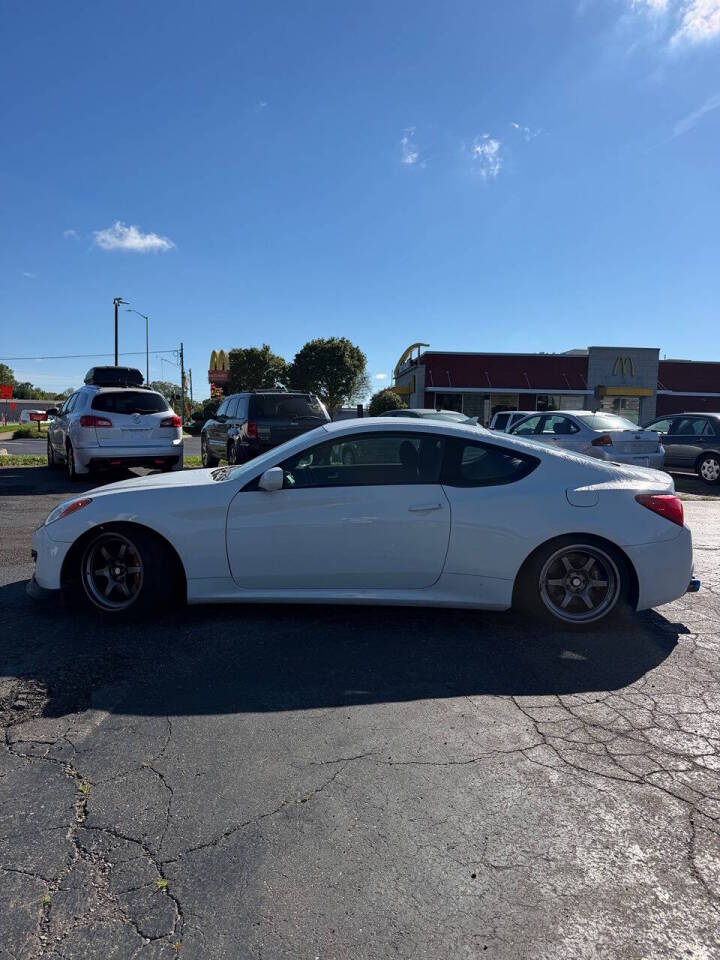 hyundai genesis coupe 2011 KMHHT6KD8BU058023 image hyundai genesis coupe 2011 KMHHT6KD8BU058023 image